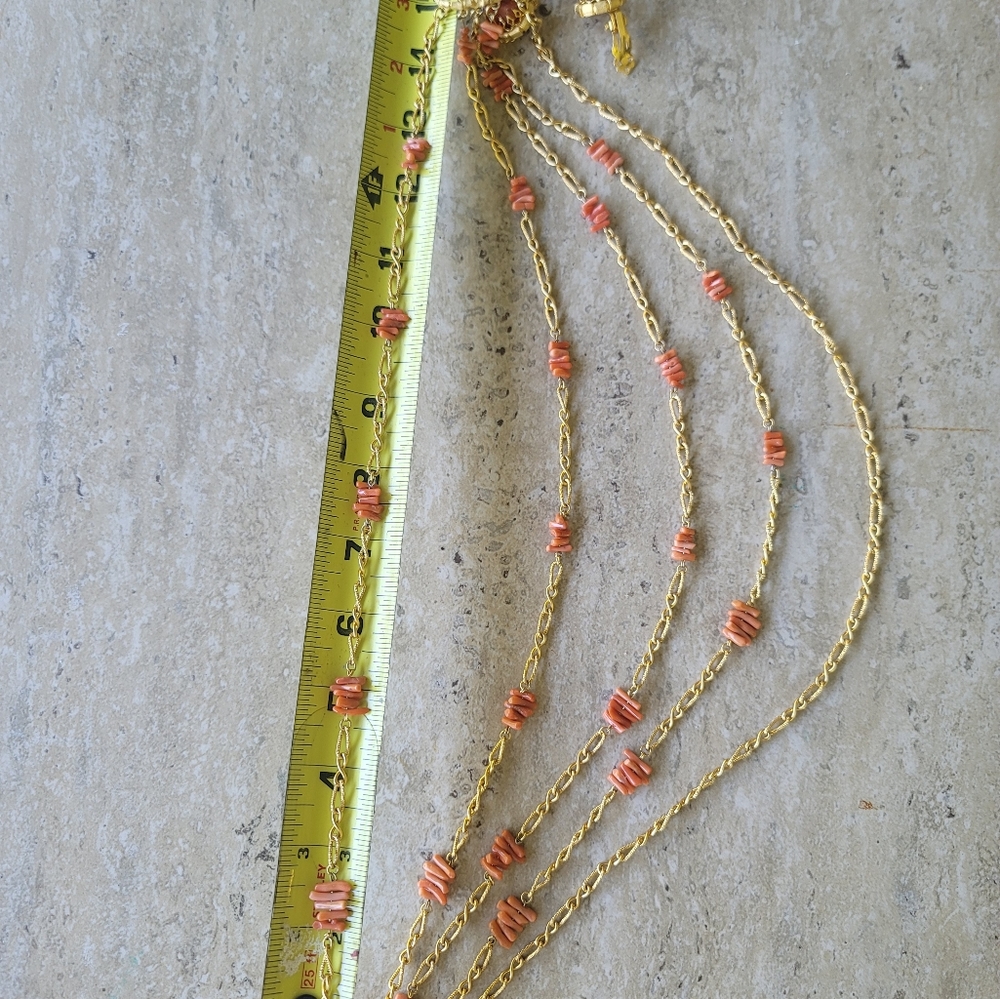 Vintage💥Gold Tone Necklace with Pale Salomon Coral and clip earrings - Picture 8 of 10